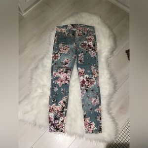 7 for all Mankind Women’s Skinny Pant